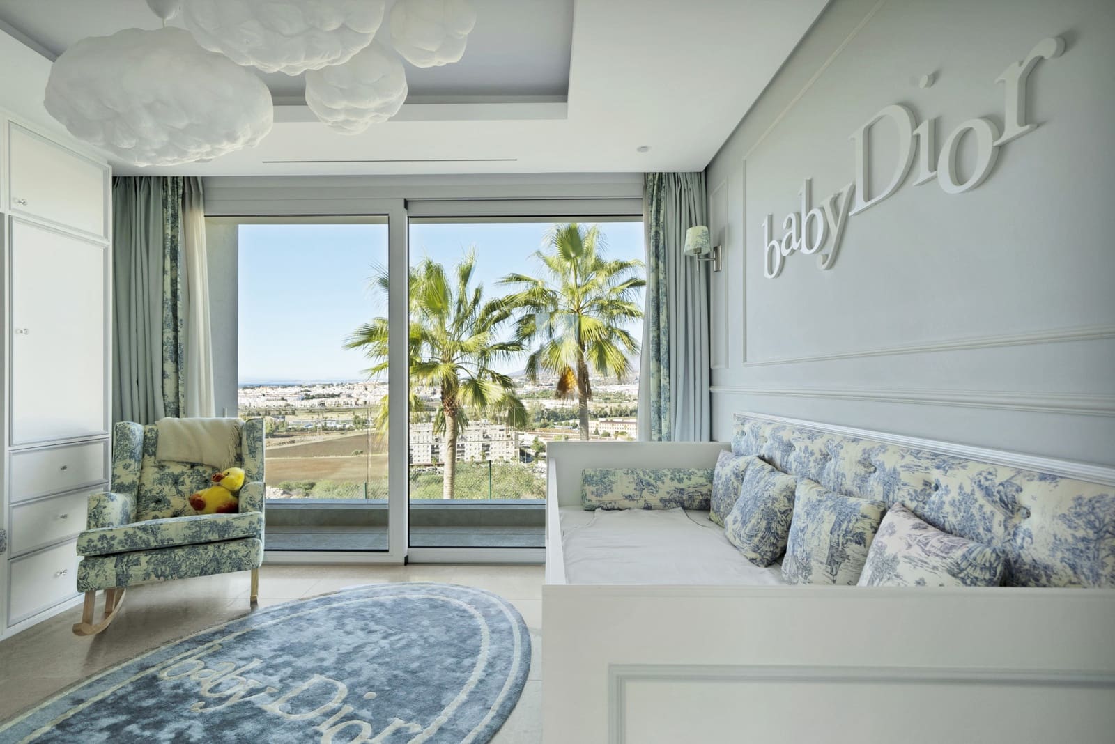 5 chambre Villa/Maison à vendre à Nueva Andalucia avec piscine garage - 3 990 000 € (Ref: 10186463)