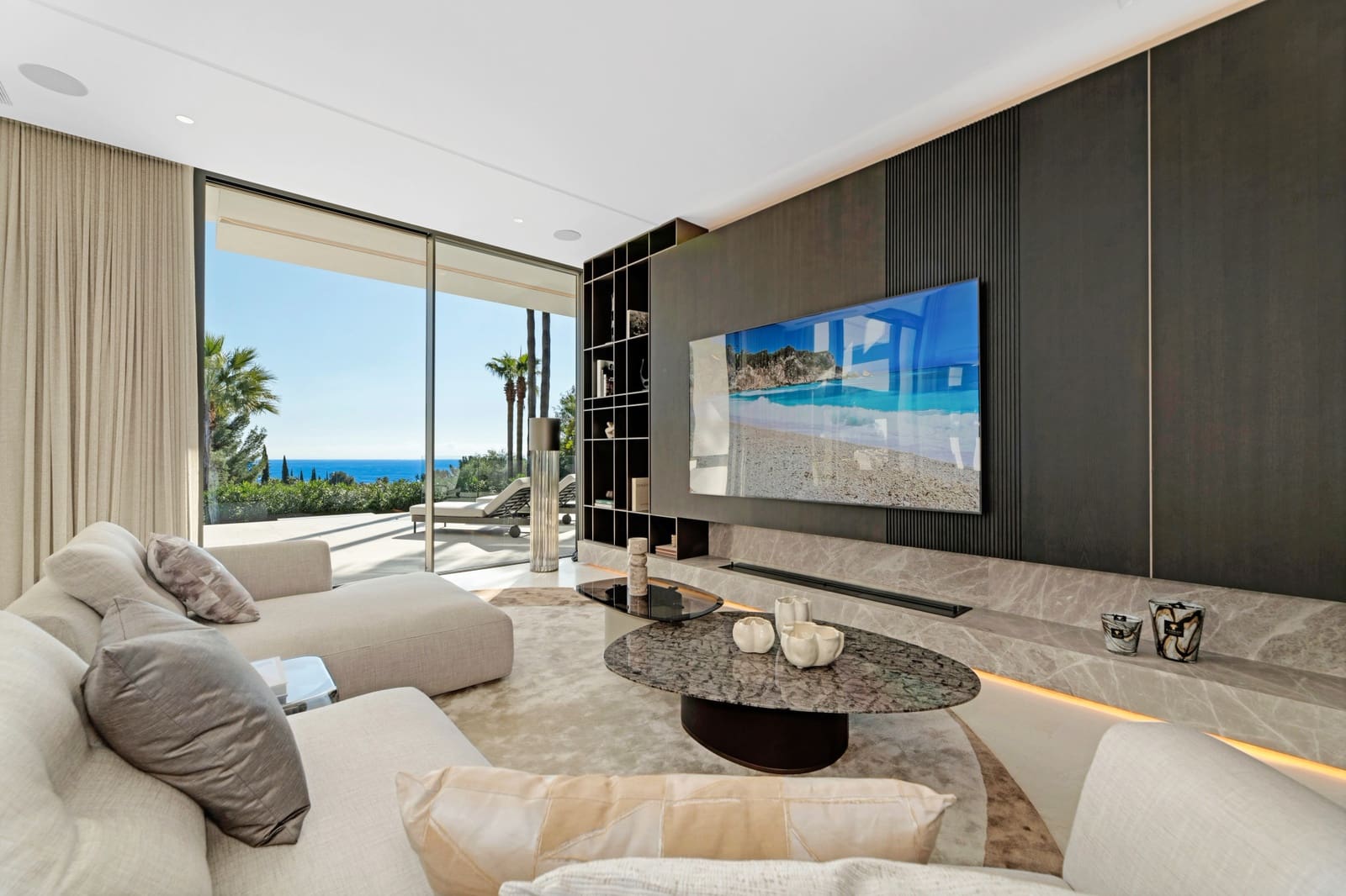 6 soverom Villa til salgs i Marbella med svømmebasseng garasje - € 14 950 000 (Ref: 10186464)