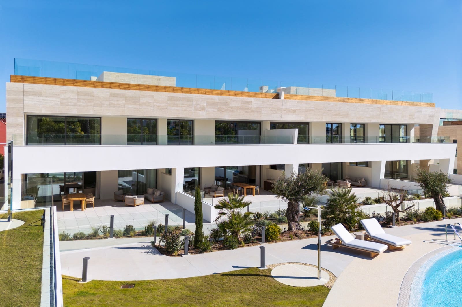4 chambre Appartement à vendre à Marbella avec piscine garage - 4 300 000 € (Ref: 10186467)