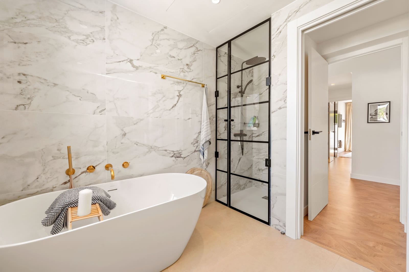 4 soveværelse Villa til salg i Marbella med swimmingpool garage - € 2.700.000 (Ref: 10186469)
