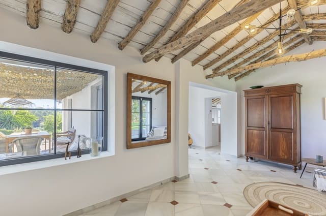 4 sypialnia Willa na sprzedaż w Guadalmina Alta, Marbella z basenem garażem - 1 650 000 € (Ref: 10186483)
