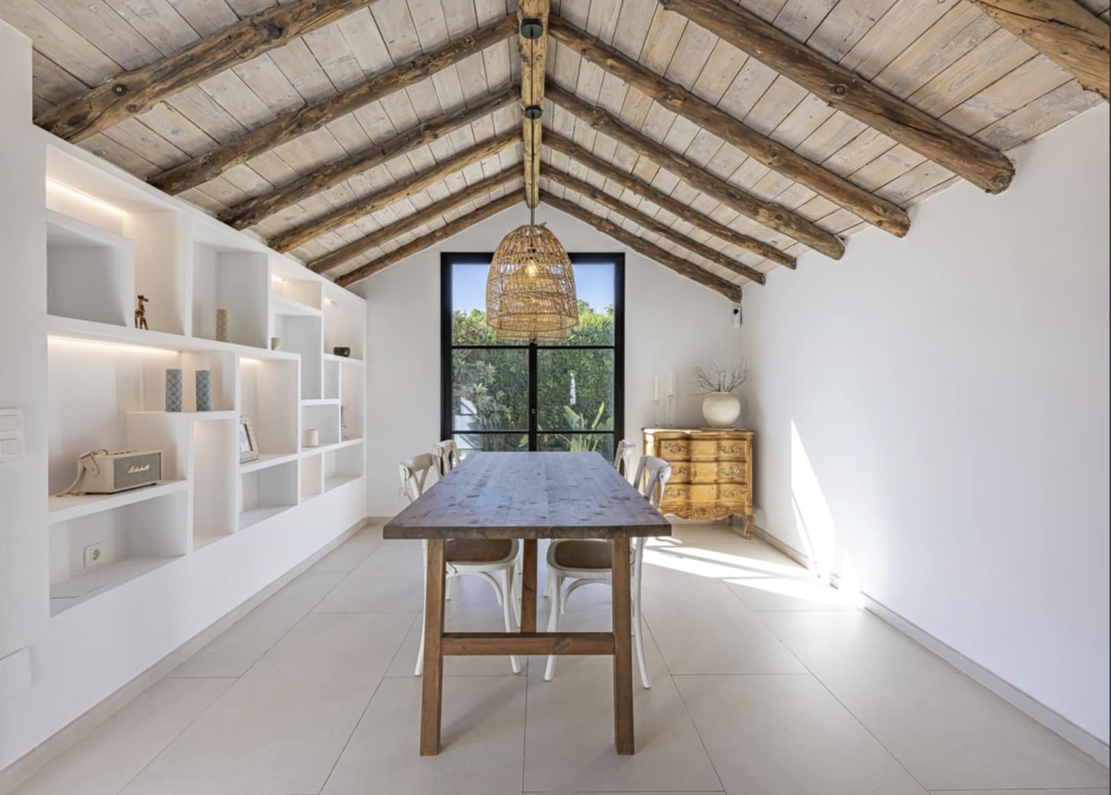 4 slaapkamer Villa te koop in Guadalmina met zwembad garage - € 1.650.000 (Ref: 10186483)