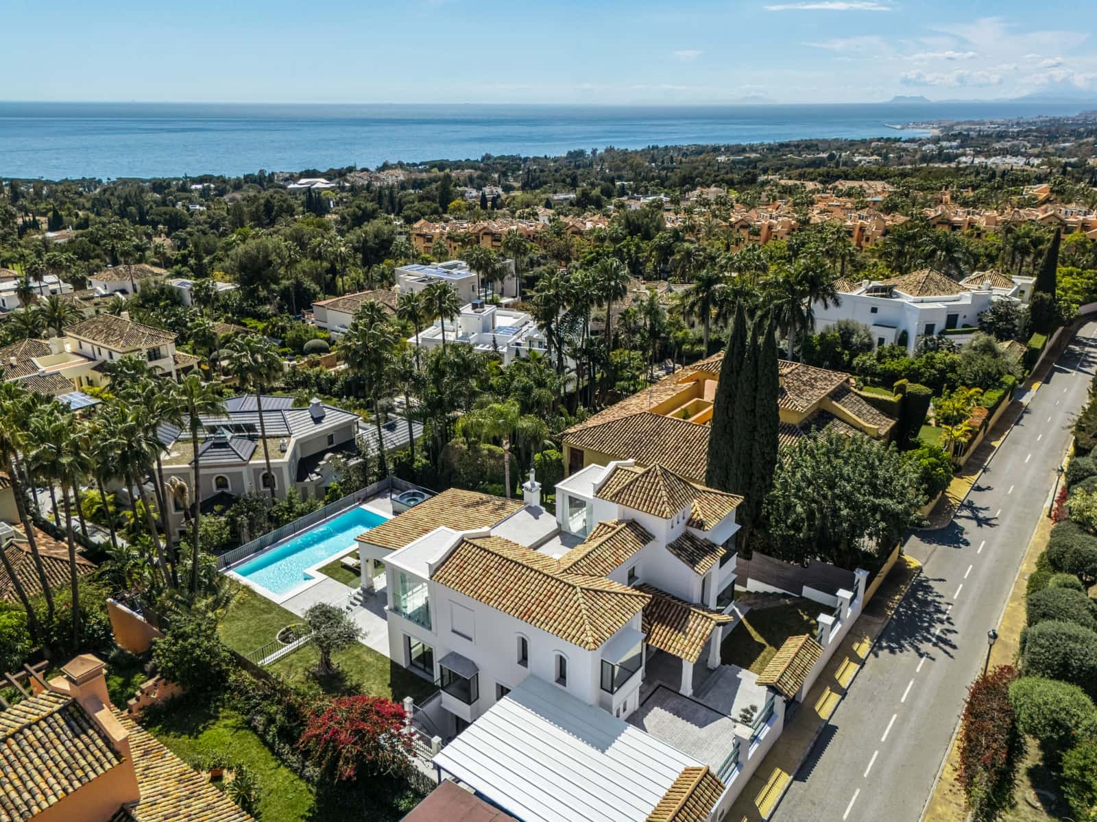 5 Zimmer Villa zu verkaufen in Marbella mit Pool Garage - 6.980.000 € (Ref: 10186491)