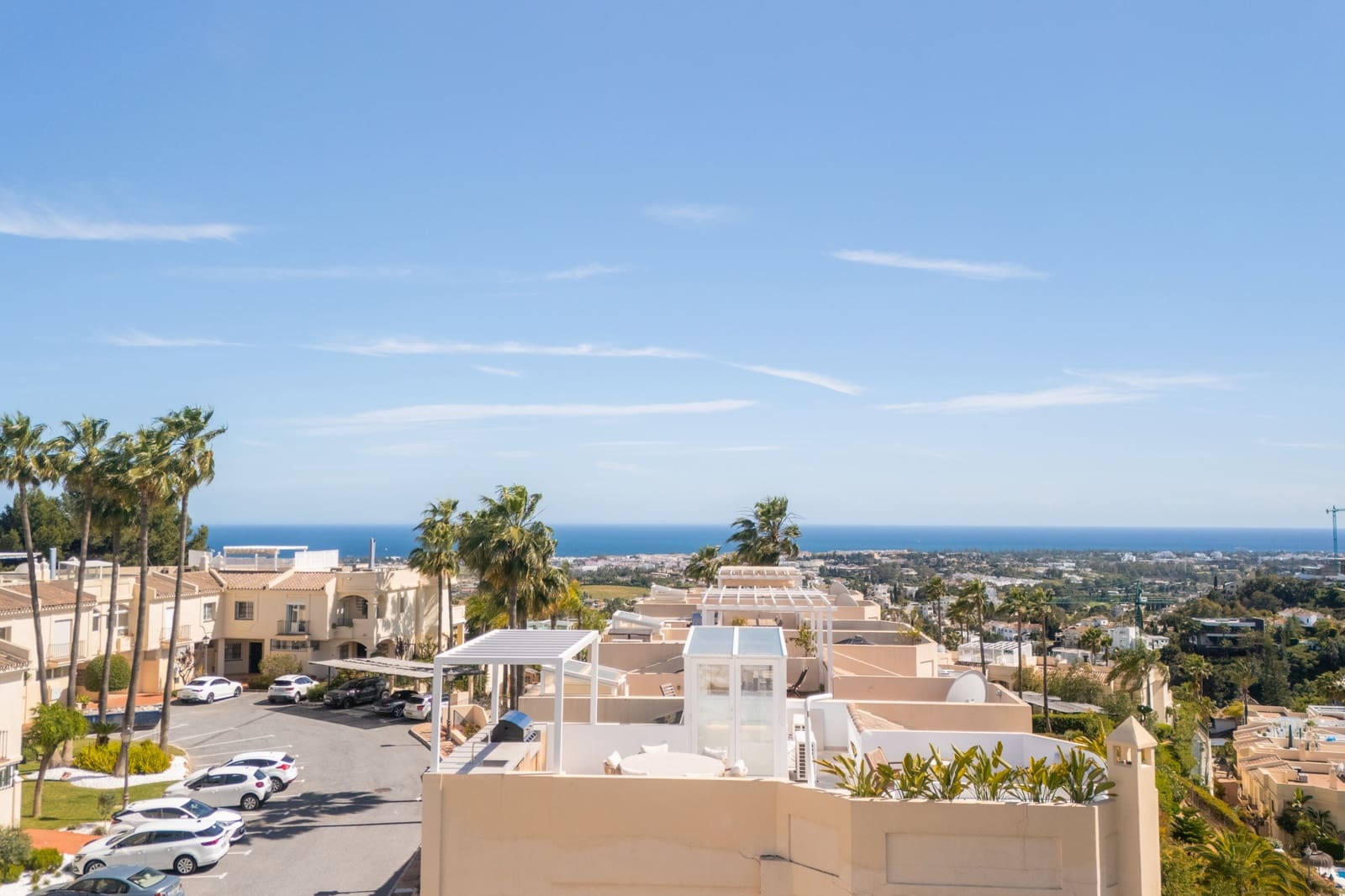 3 bedroom Penthouse for sale in Benahavis with pool garage - € 1,195,000 (Ref: 10186511)