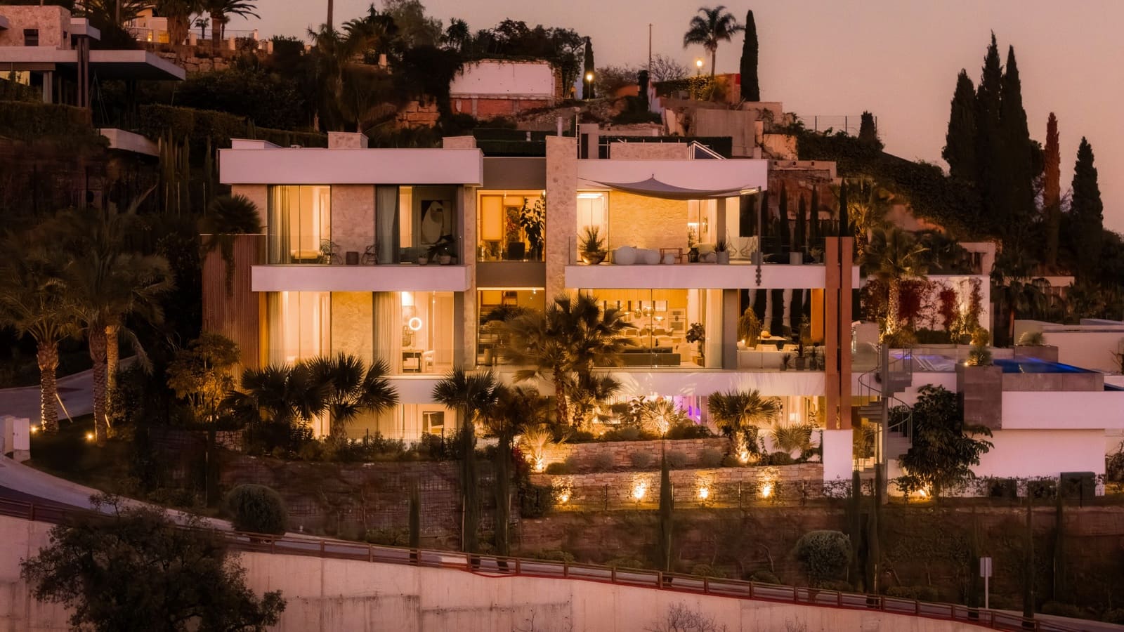 6 soveværelse Villa til salg i Benahavis med swimmingpool garage - € 10.995.000 (Ref: 10186512)
