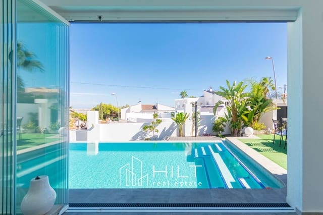 4 bedroom Villa for sale in Torrevieja with pool garage - € 949,999 (Ref: 10008323)