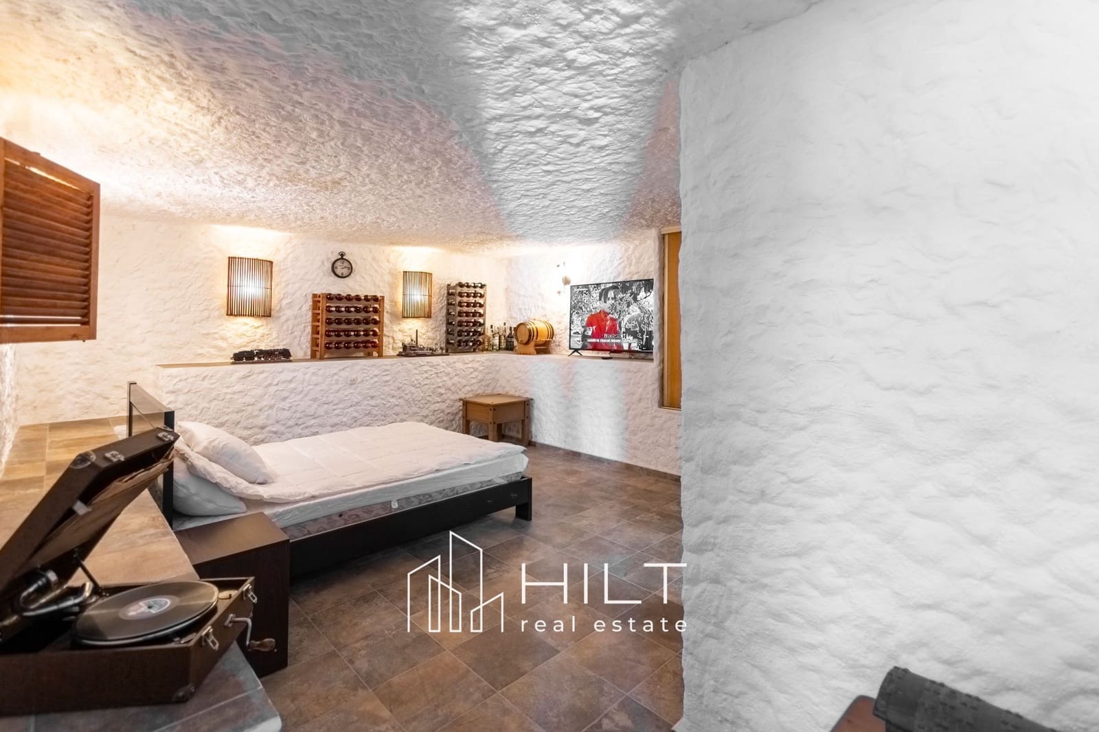 4 bedroom Villa for sale in Torrevieja with pool garage - € 949,999 (Ref: 10008323)