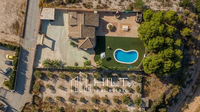 3 sypialnia Willa na sprzedaż w La Murada, Orihuela z basenem garażem - 348 998 € (Ref: 10054683)