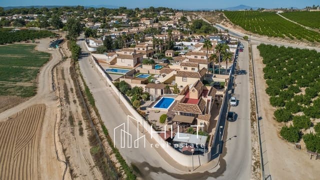 3 quarto Moradia para venda em Fortuna com piscina garagem - 329 998 € (Ref: 10077643)