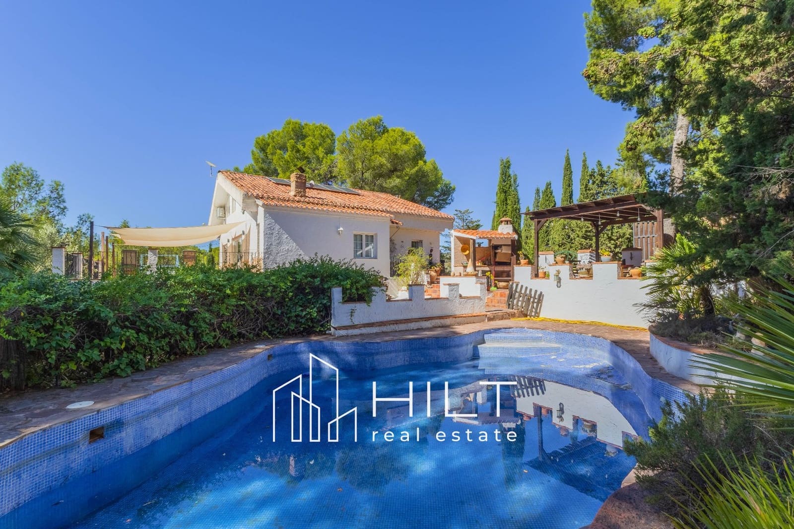 6 sovrum Villa till salu i Sax med pool garage - 538 999 € (Ref: 10118761)