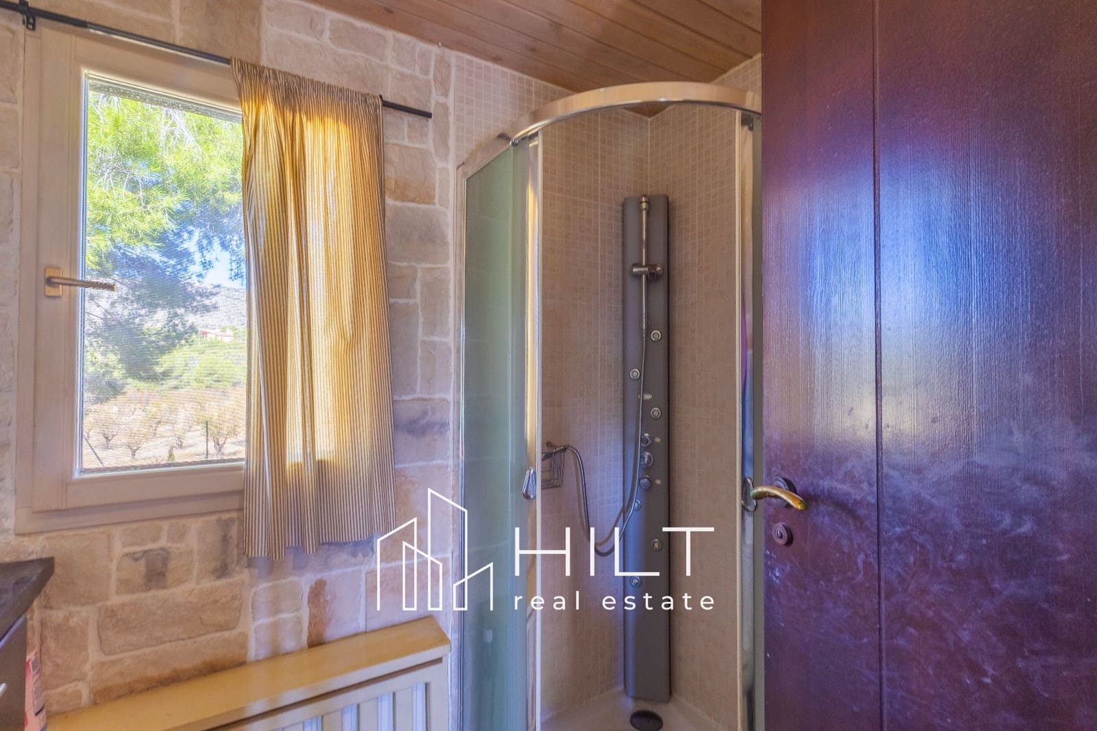 6 sovrum Villa till salu i Sax med pool garage - 538 999 € (Ref: 10118761)