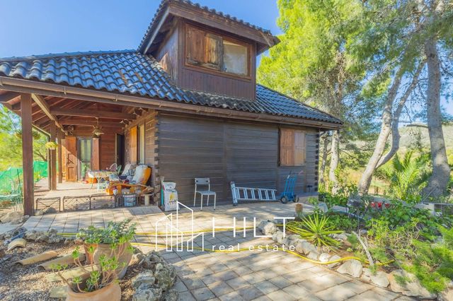 6 sovrum Villa till salu i Sax med pool garage - 538 999 € (Ref: 10118761)