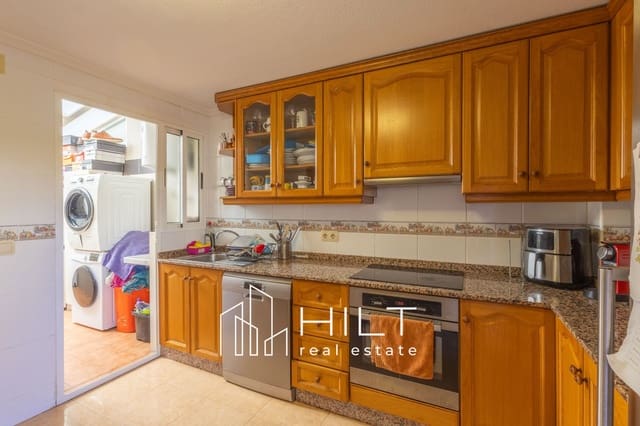 4 sovrum Villa till salu i Almoradí med garage - 256 999 € (Ref: 10170589)