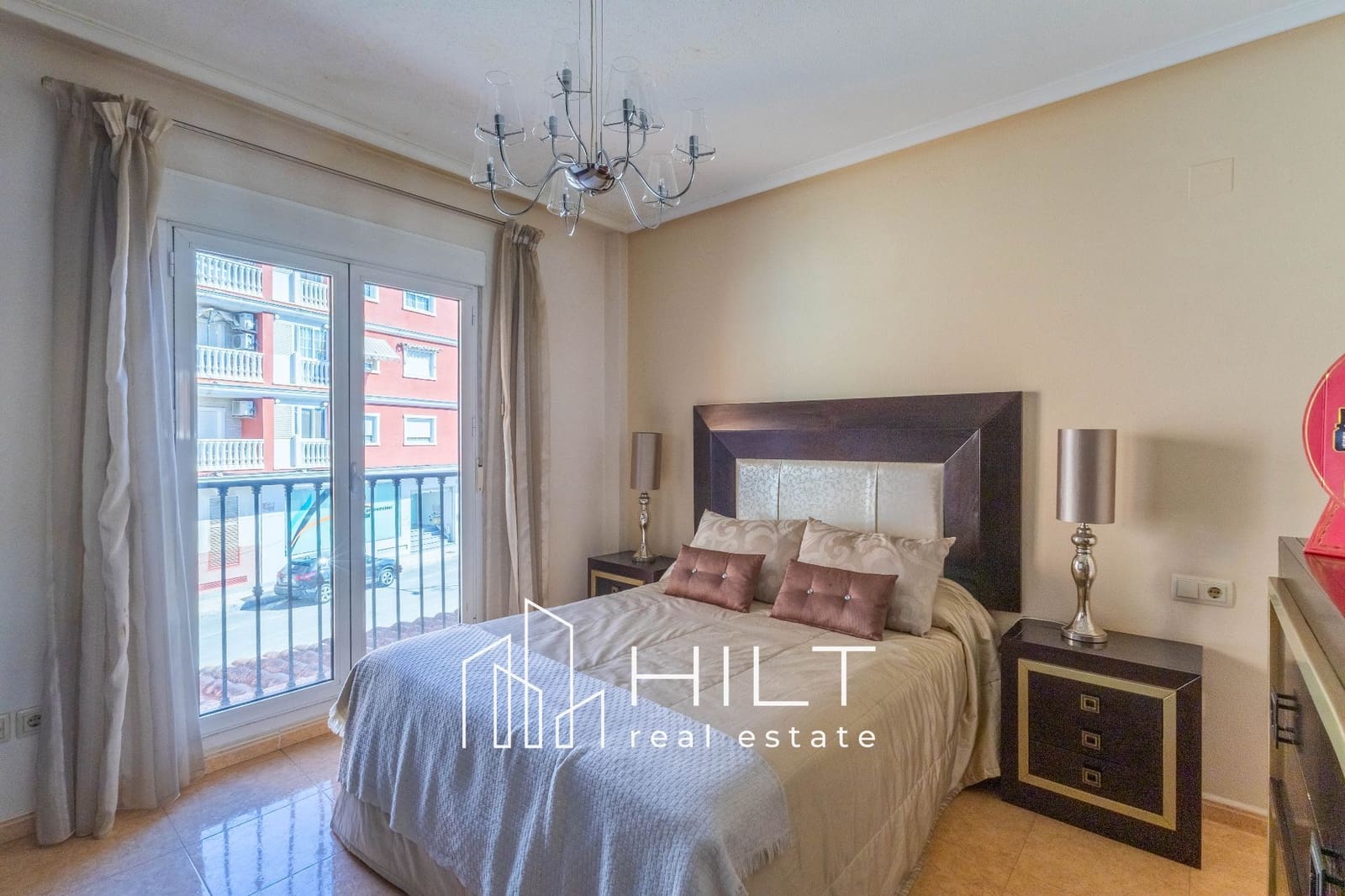 4 bedroom Villa for sale in Almoradi with garage - € 256,999 (Ref: 10170589)