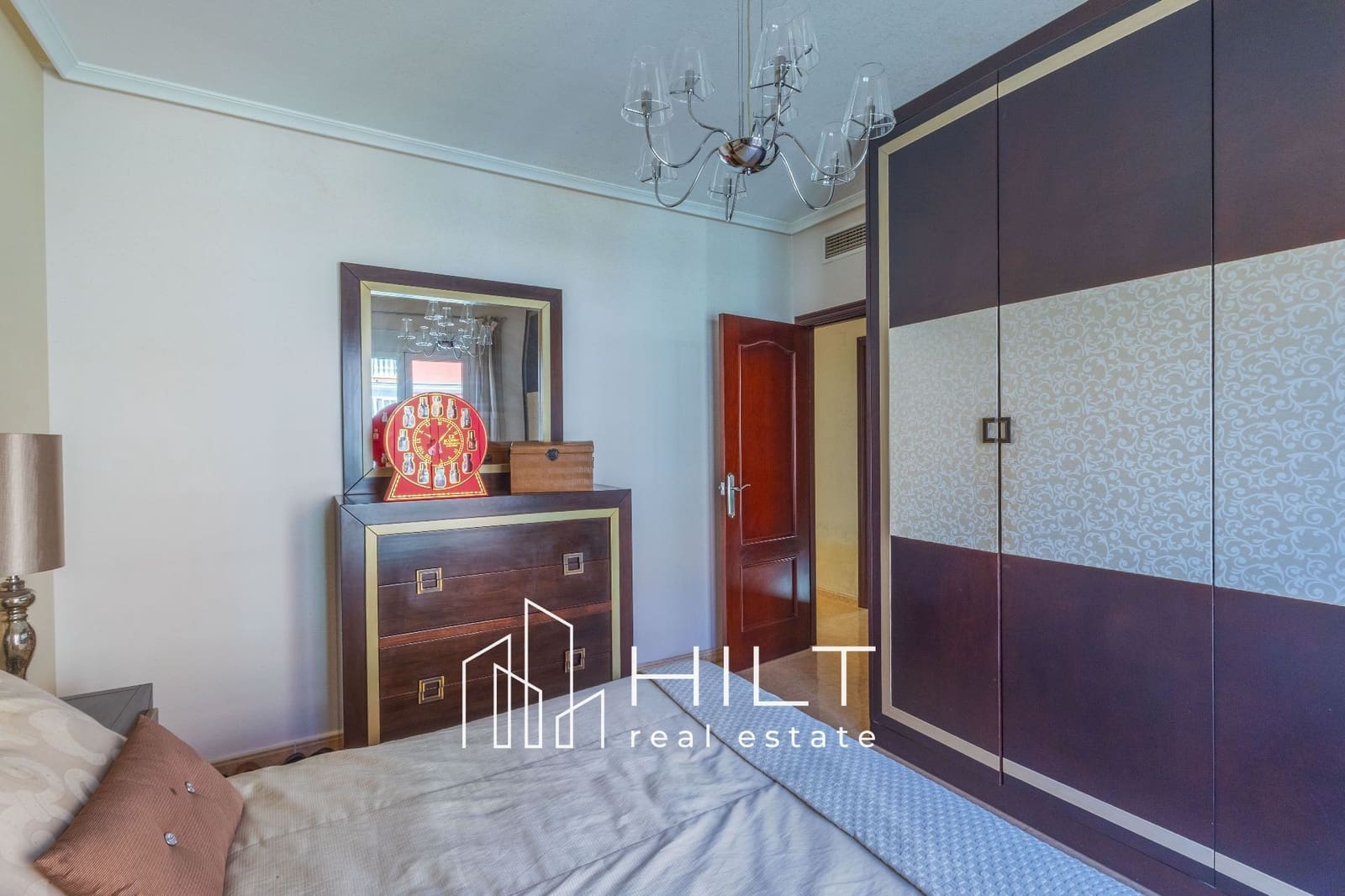 4 bedroom Villa for sale in Almoradi with garage - € 256,999 (Ref: 10170589)
