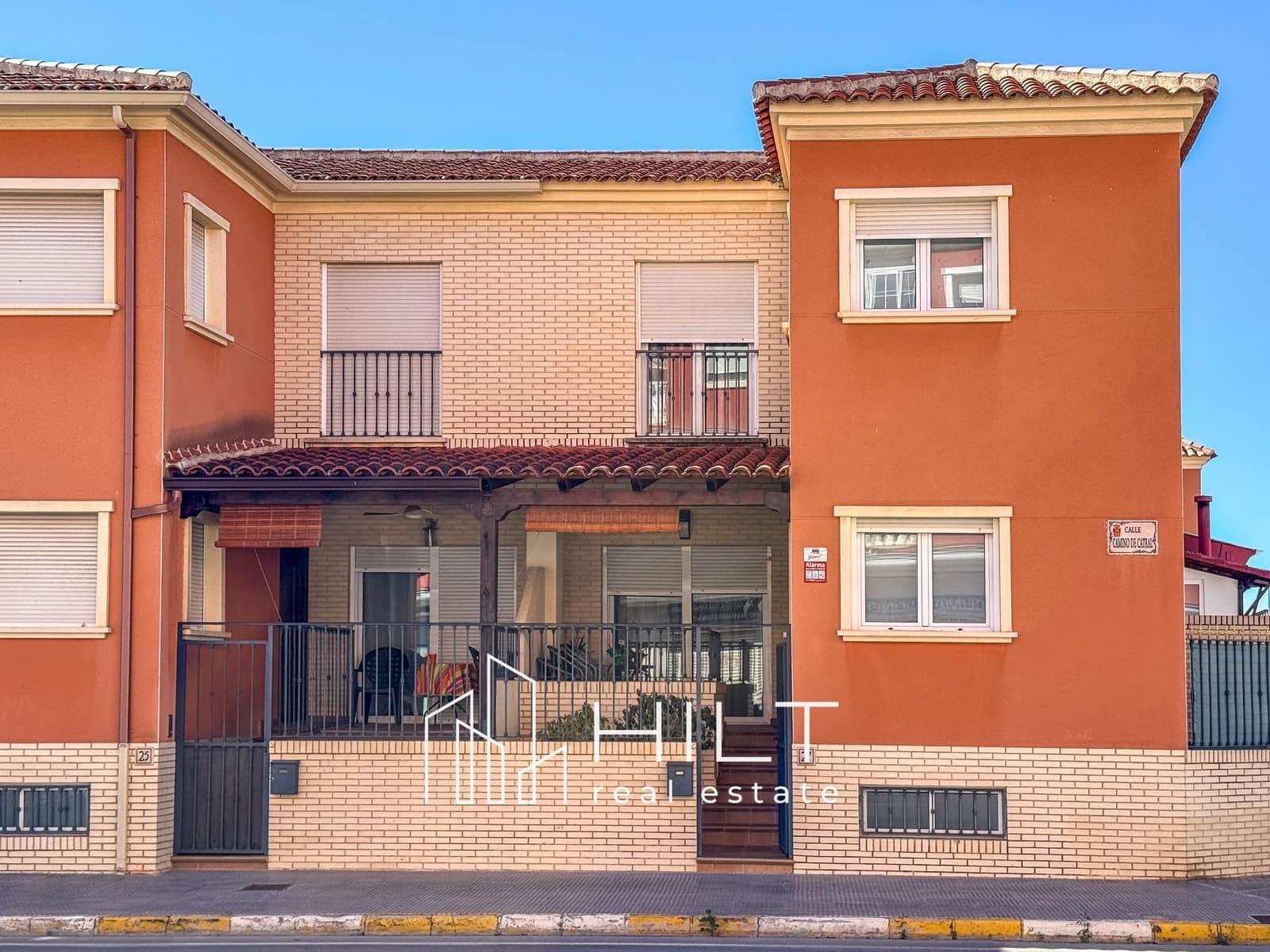 4 bedroom Villa for sale in Almoradi with garage - € 256,999 (Ref: 10170589)