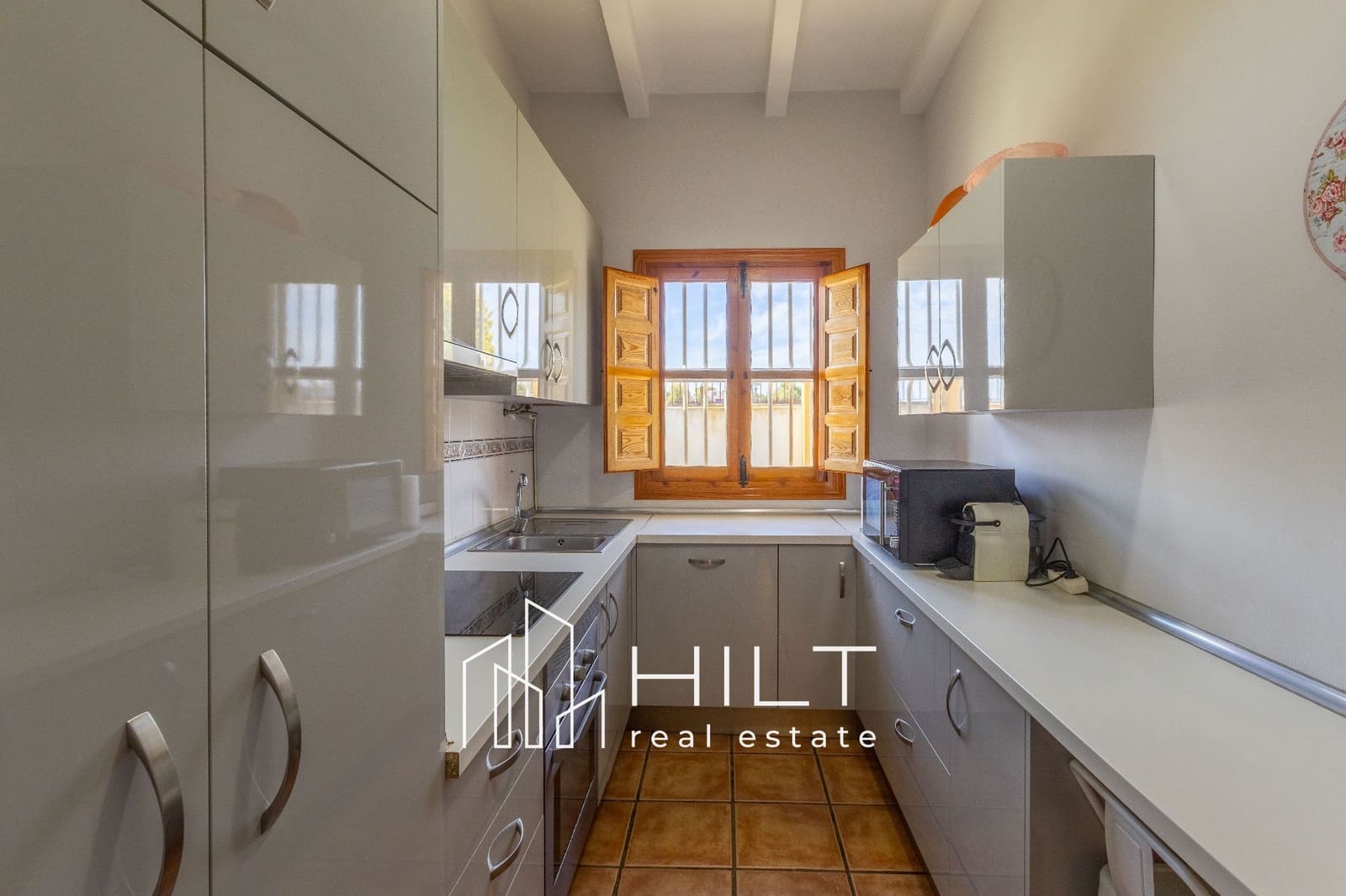 4 bedroom Villa for sale in Fortuna with pool garage - € 334,999 (Ref: 10176379)
