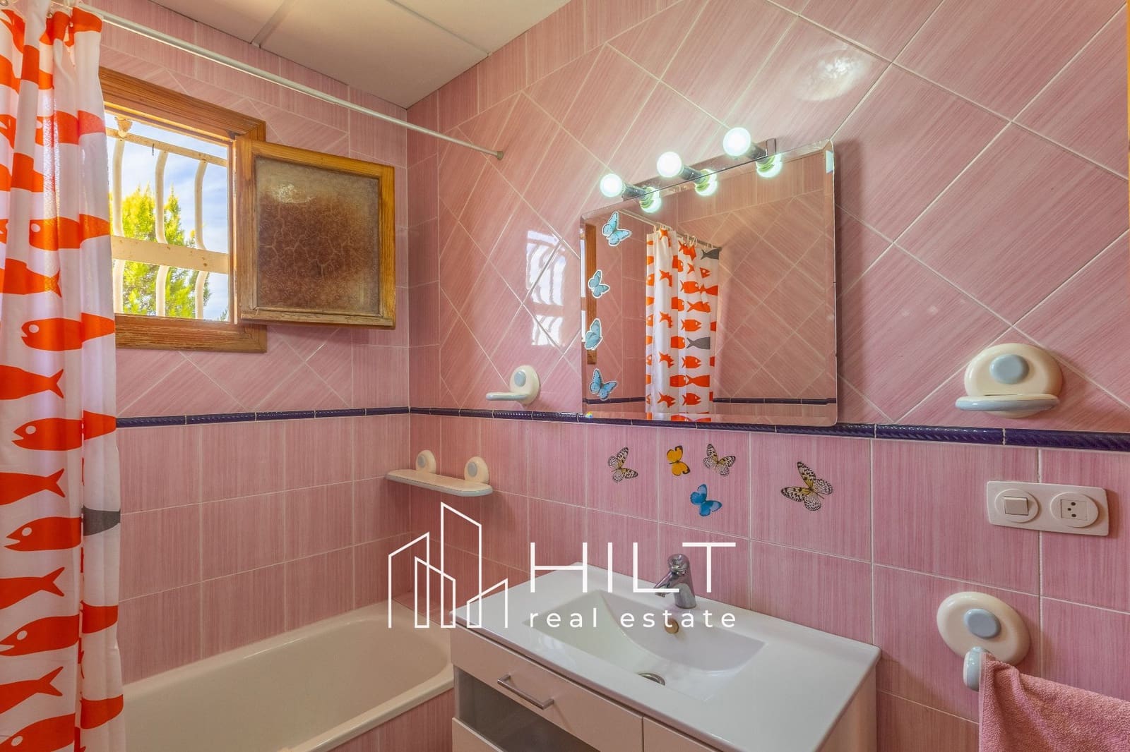 4 bedroom Villa for sale in Fortuna with pool garage - € 334,999 (Ref: 10176379)