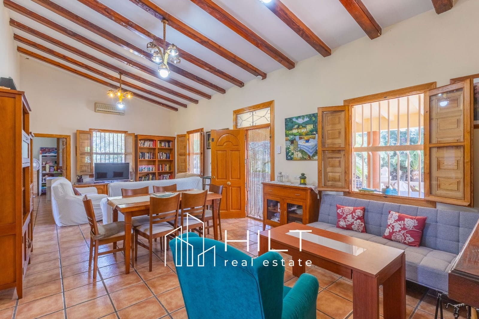 4 bedroom Villa for sale in Fortuna with pool garage - € 334,999 (Ref: 10176379)