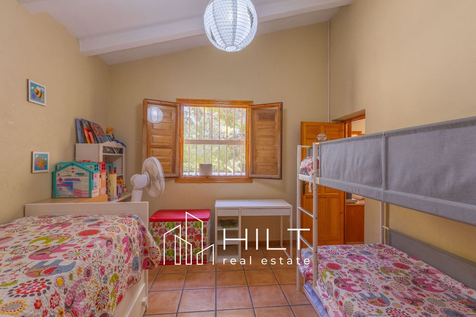 4 bedroom Villa for sale in Fortuna with pool garage - € 334,999 (Ref: 10176379)