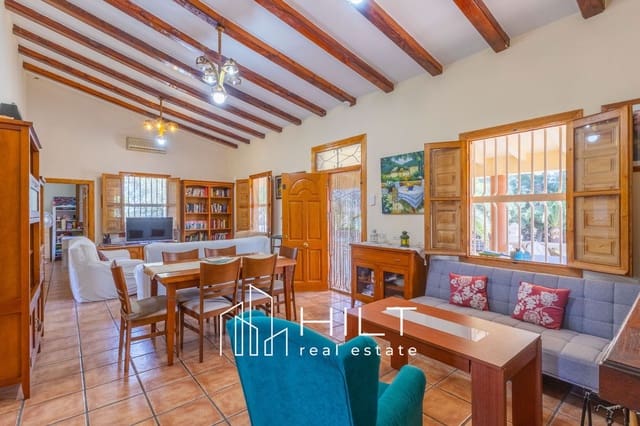 4 bedroom Villa for sale in Fortuna - € 334,999 (Ref: 10176379)