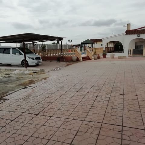 3 makuuhuone Huvila myytävänä paikassa Fortuna mukana uima-altaan 
autotalli - 209 999 € (Ref: 8312954)