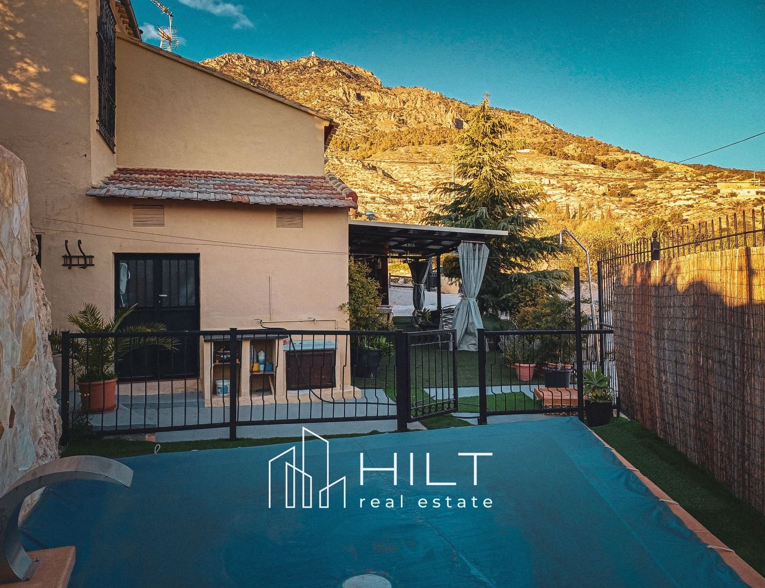 5 sovrum Villa till salu i Fortuna med pool - 198 999 € (Ref: 8757307)