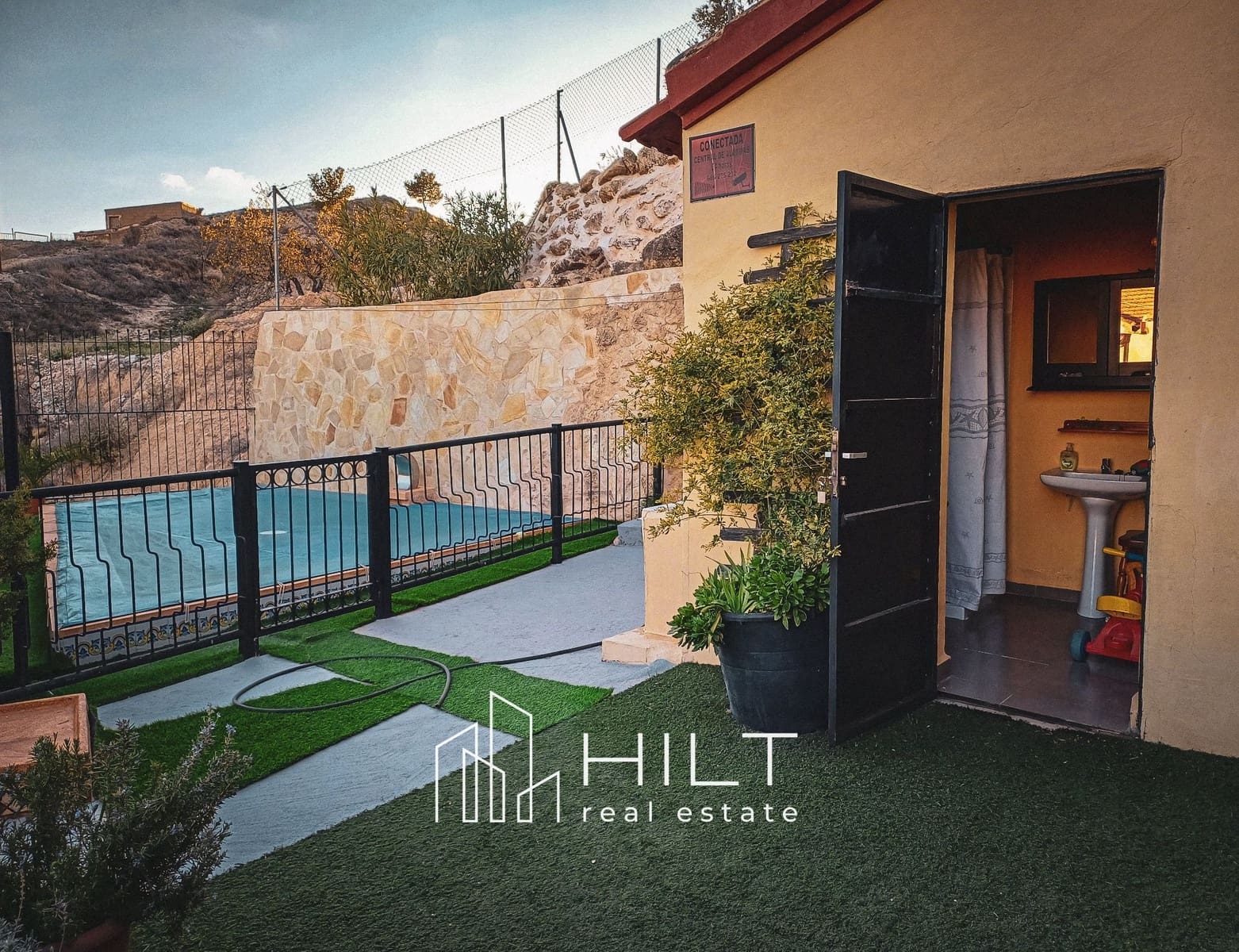 5 sovrum Villa till salu i Fortuna med pool - 198 999 € (Ref: 8757307)