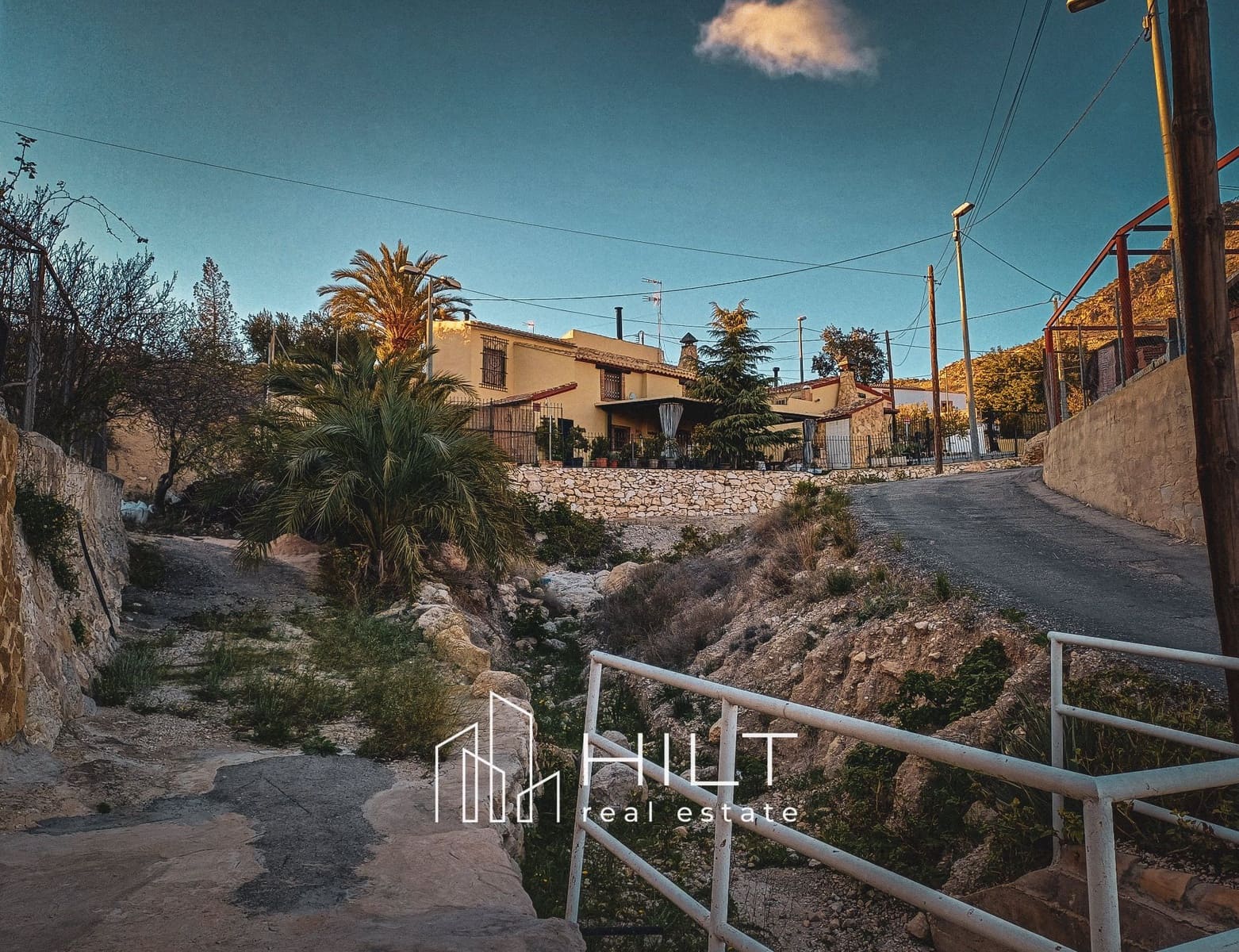 5 sovrum Villa till salu i Fortuna med pool - 198 999 € (Ref: 8757307)