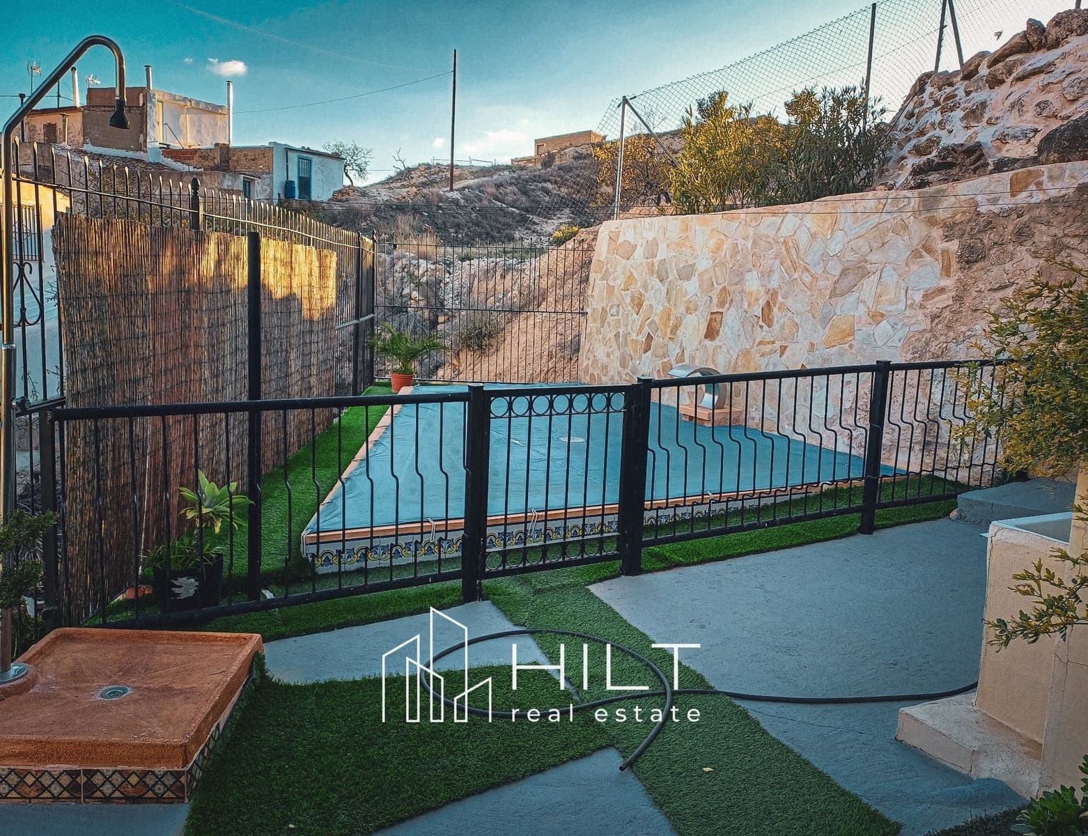 5 sovrum Villa till salu i Fortuna med pool - 198 999 € (Ref: 8757307)