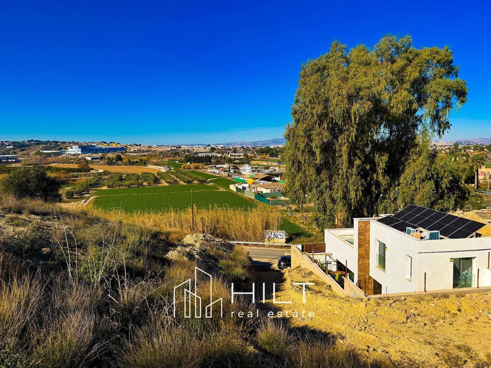 3 slaapkamer Villa te koop in Altorreal met zwembad garage - € 379.999 (Ref: 8763506)