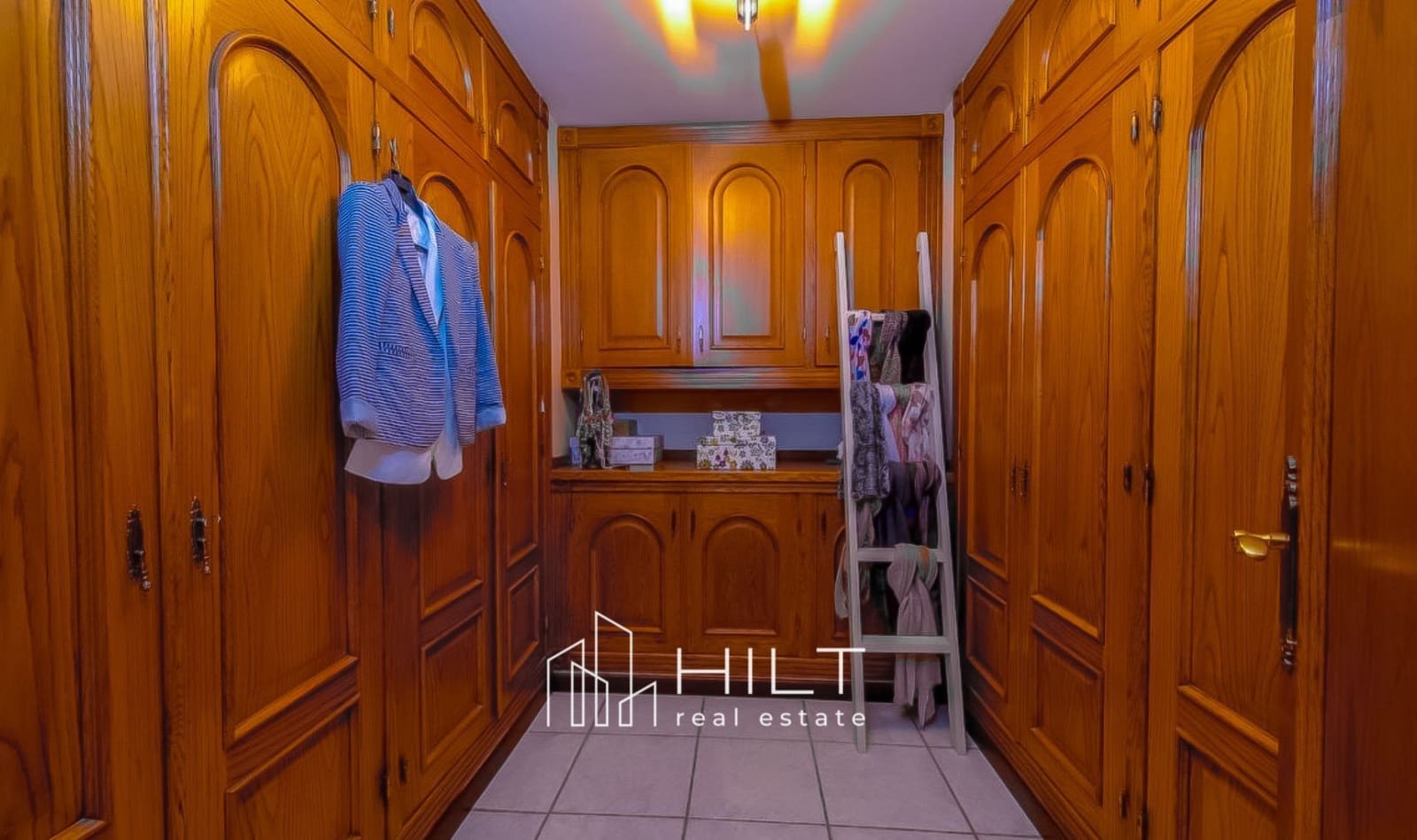 6 soveværelse Villa til salg i Torrevieja med swimmingpool garage - € 949.999 (Ref: 8805693)