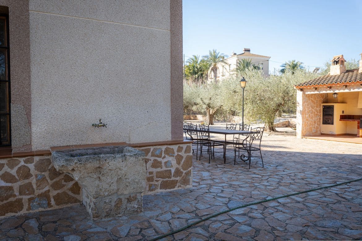 5 soveværelse Villa til salg i Fortuna med swimmingpool garage - € 494.999 (Ref: 8824601)