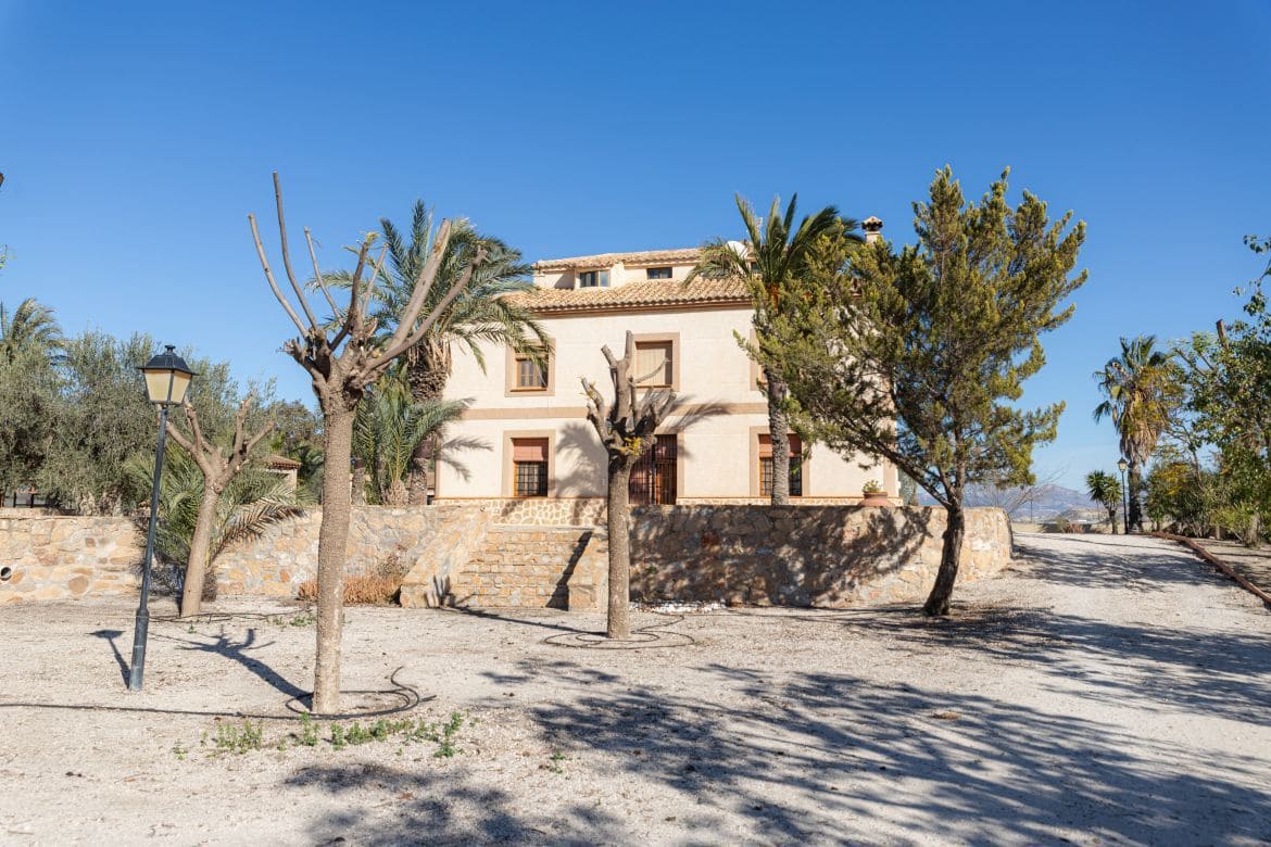 5 soveværelse Villa til salg i Fortuna med swimmingpool garage - € 494.999 (Ref: 8824601)