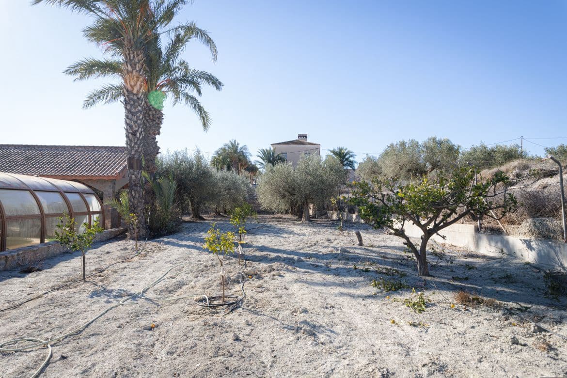 5 soveværelse Villa til salg i Fortuna med swimmingpool garage - € 494.999 (Ref: 8824601)