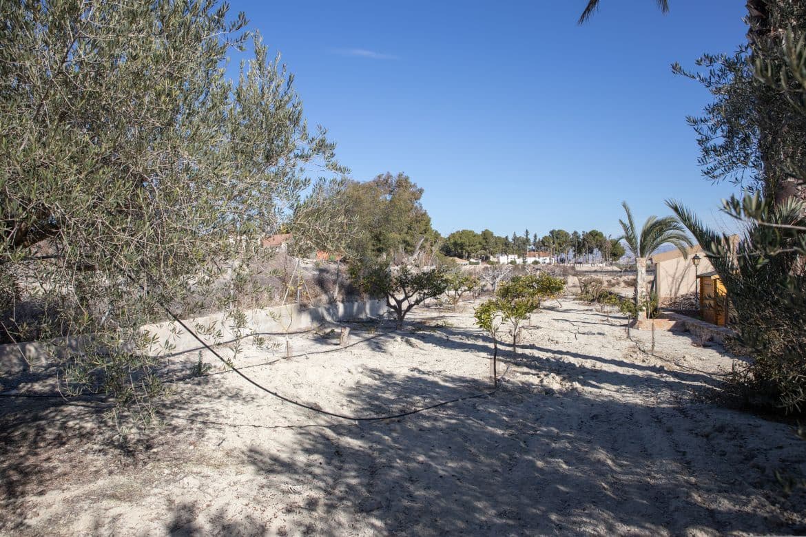 5 soveværelse Villa til salg i Fortuna med swimmingpool garage - € 494.999 (Ref: 8824601)