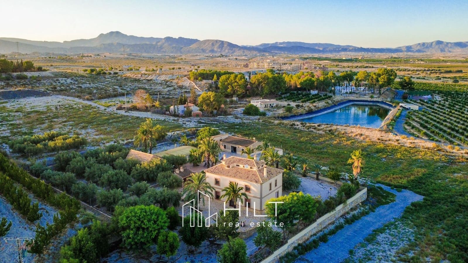 5 soveværelse Villa til salg i Fortuna med swimmingpool garage - € 494.999 (Ref: 8824601)