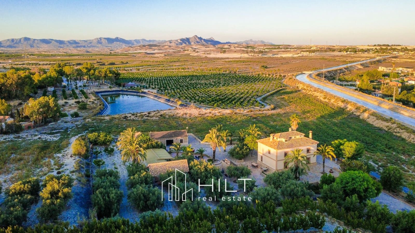 5 soveværelse Villa til salg i Fortuna med swimmingpool garage - € 494.999 (Ref: 8824601)