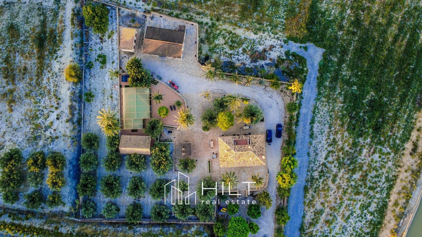 5 soveværelse Villa til salg i Fortuna med swimmingpool garage - € 494.999 (Ref: 8824601)