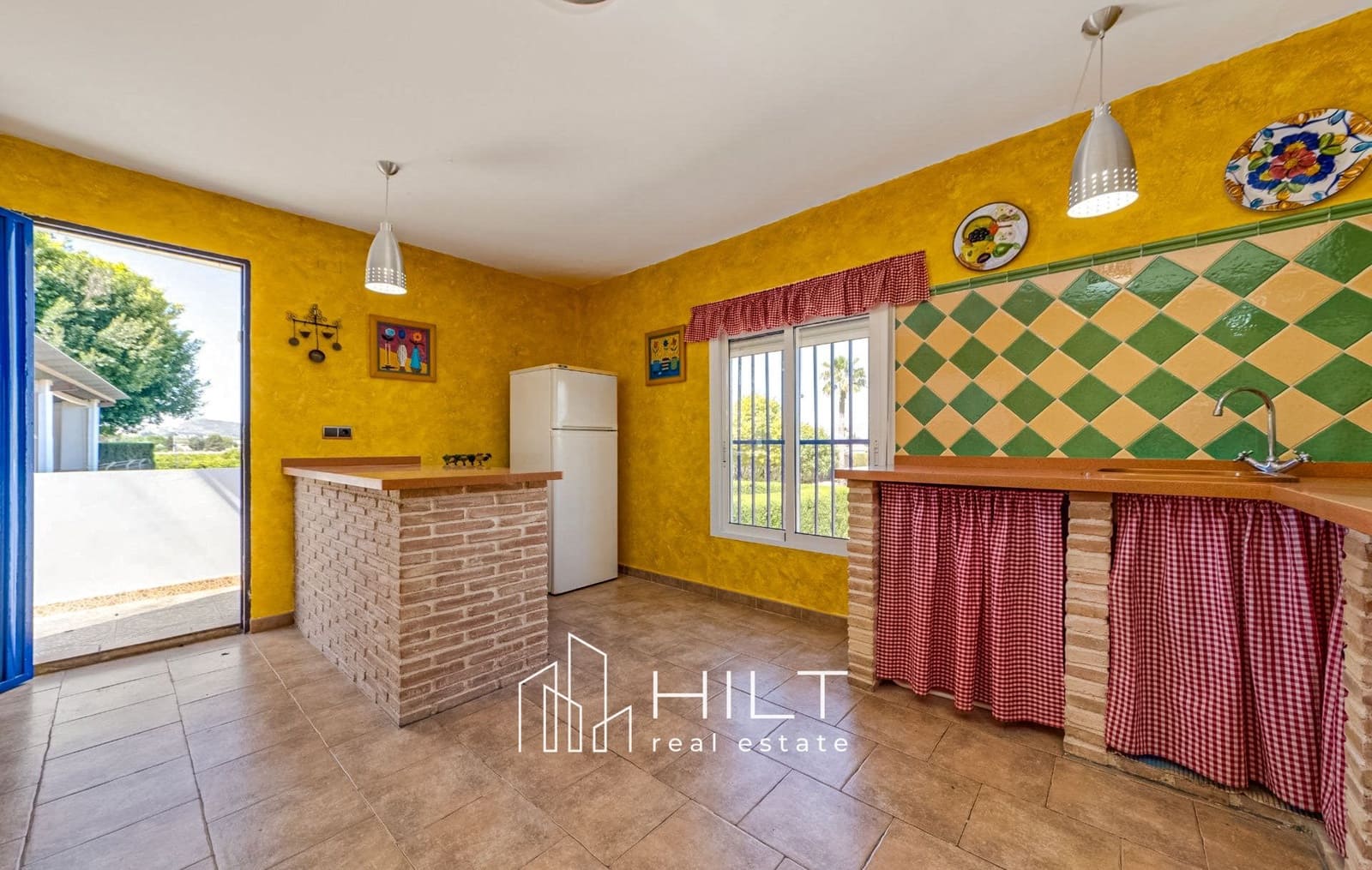 4 soveværelse Villa til salg i Bigastro med garage - € 474.999 (Ref: 8838273)