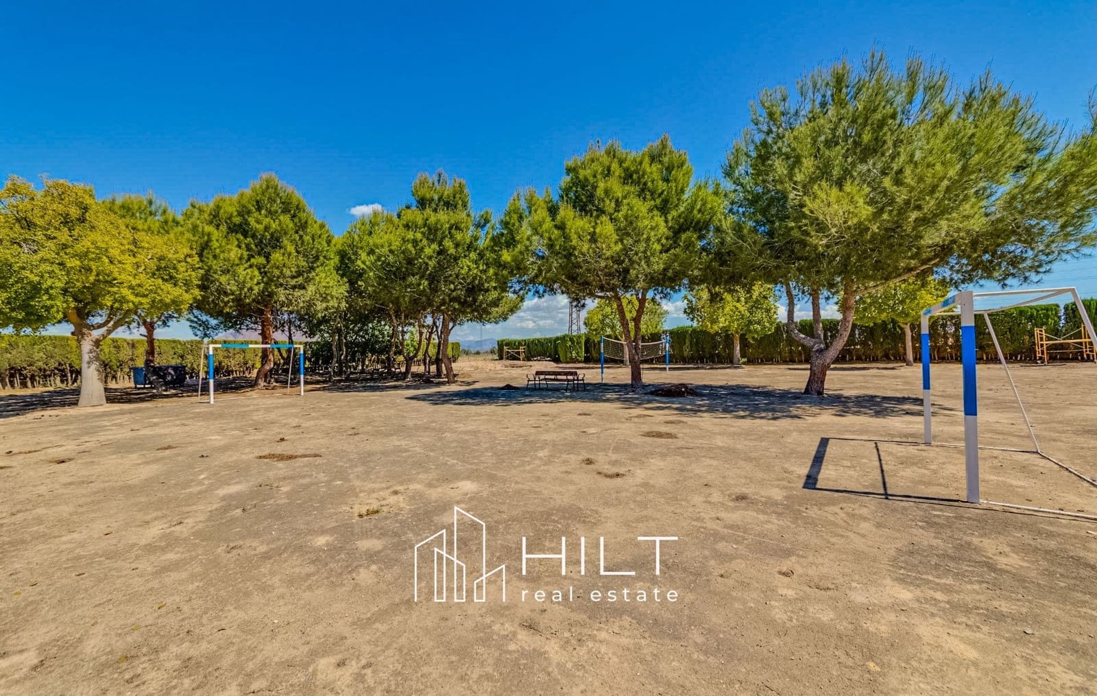 4 soveværelse Villa til salg i Bigastro med garage - € 474.999 (Ref: 8838273)