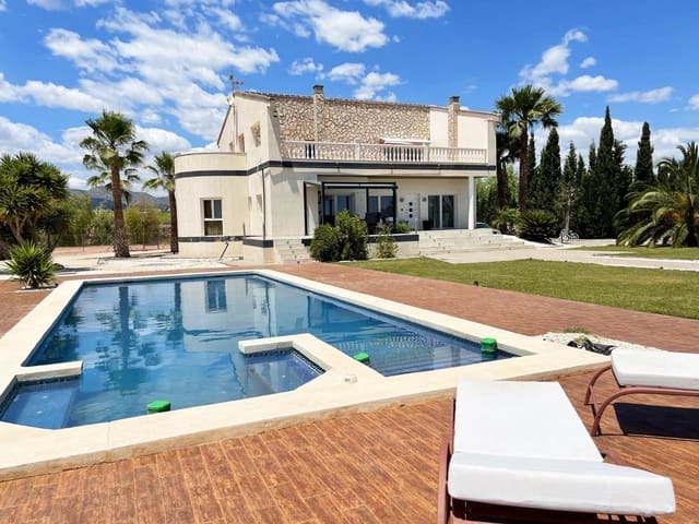 5 soveværelse Villa til salg i Novelda med swimmingpool - € 581.995 (Ref: 8842921)