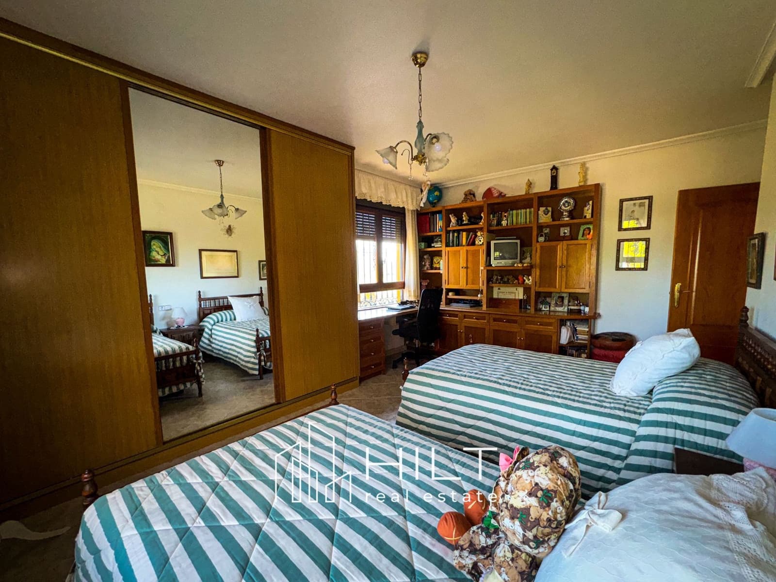 4 soveværelse Villa til salg i Orihuela med garage - € 358.999 (Ref: 8864509)