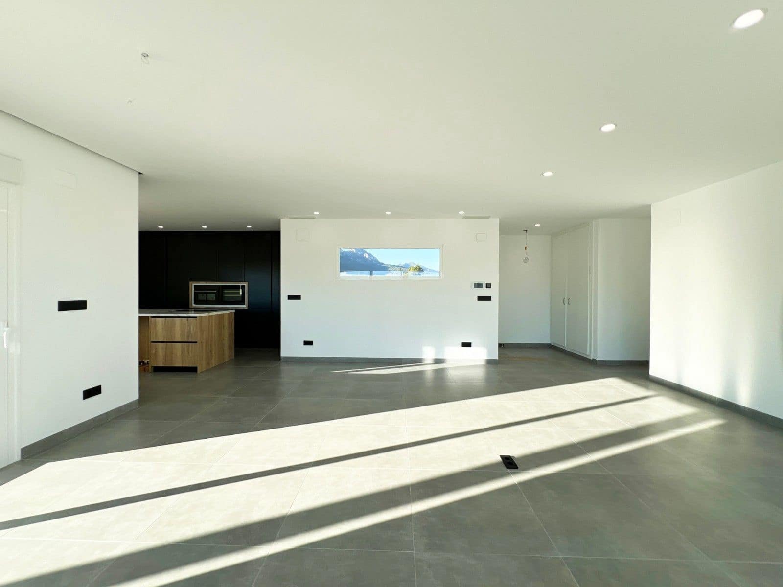 3 bedroom Villa for sale in La Romana with pool - € 470,000 (Ref: 8894420)