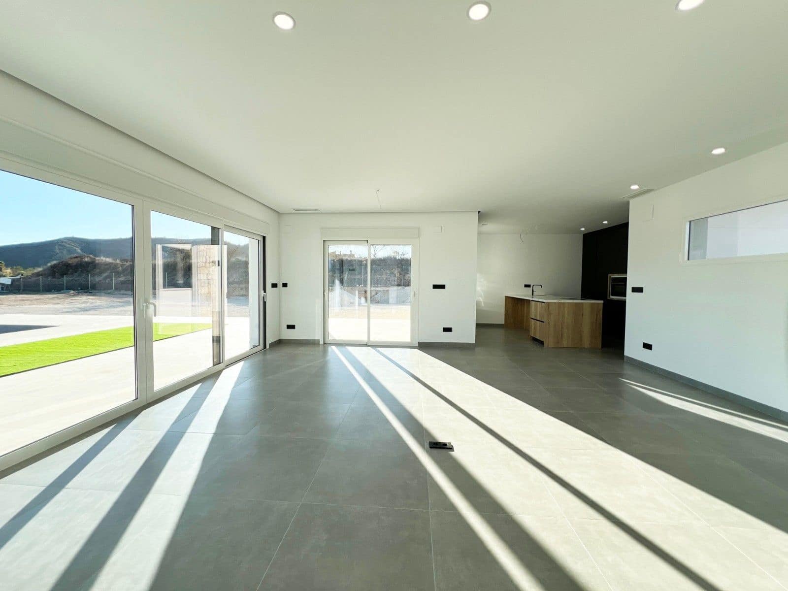 3 bedroom Villa for sale in La Romana with pool - € 470,000 (Ref: 8894420)