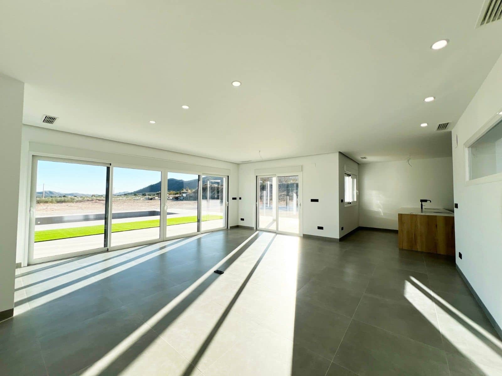 3 bedroom Villa for sale in La Romana with pool - € 470,000 (Ref: 8894420)