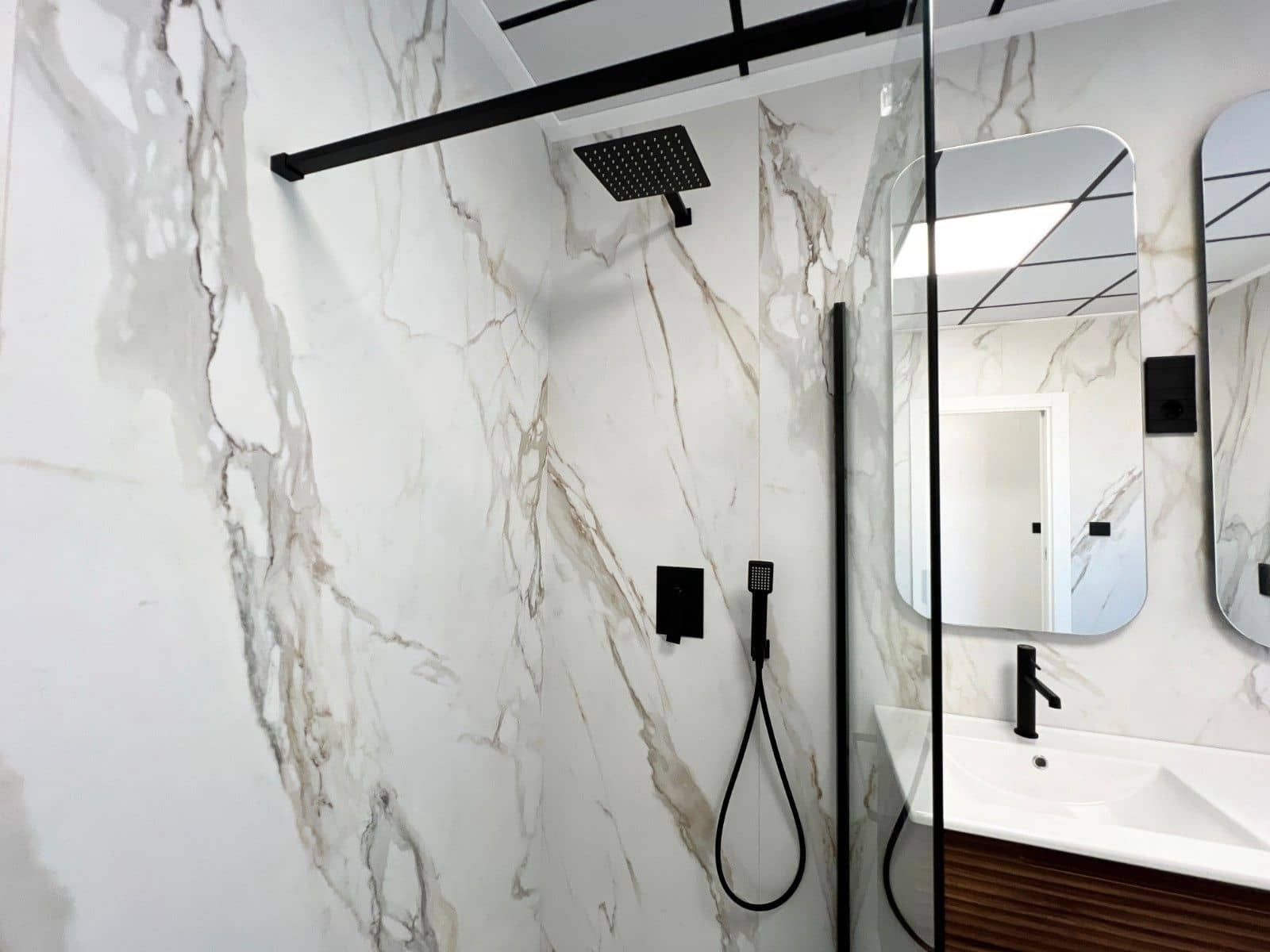 3 bedroom Villa for sale in La Romana with pool - € 470,000 (Ref: 8894420)