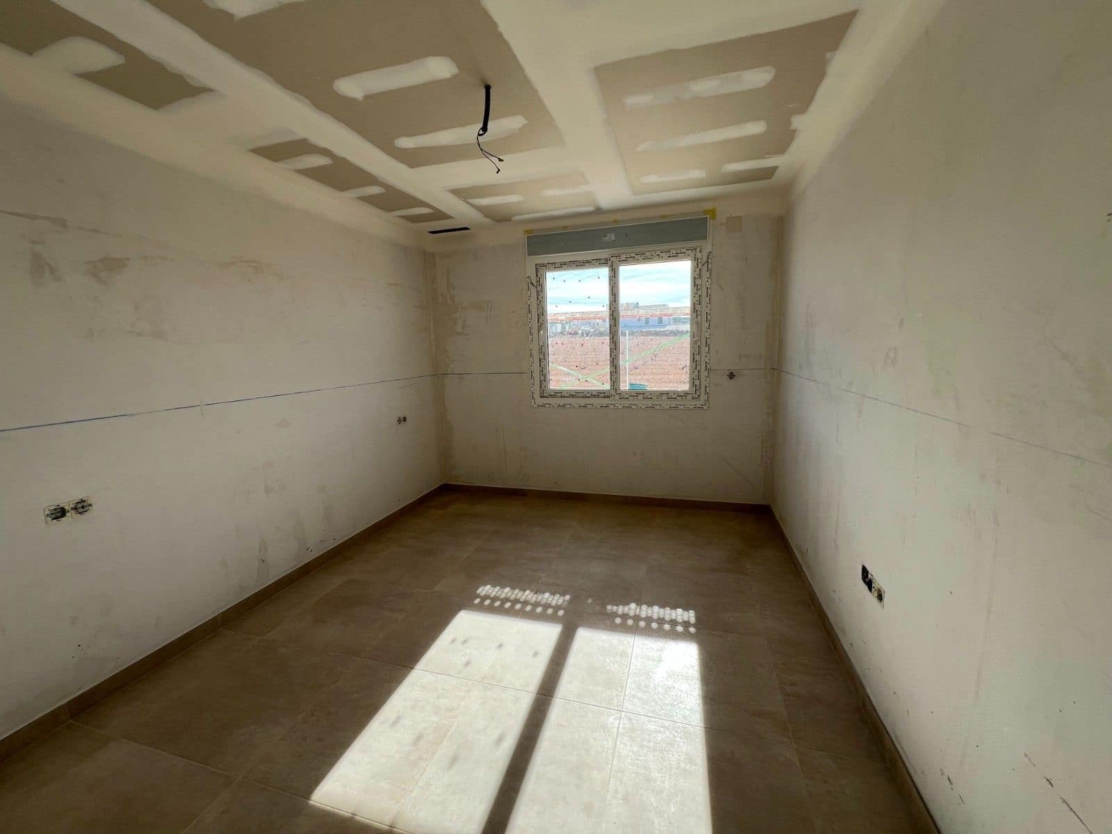 3 bedroom Villa for sale in Pinoso with pool - € 350,000 (Ref: 8894426)