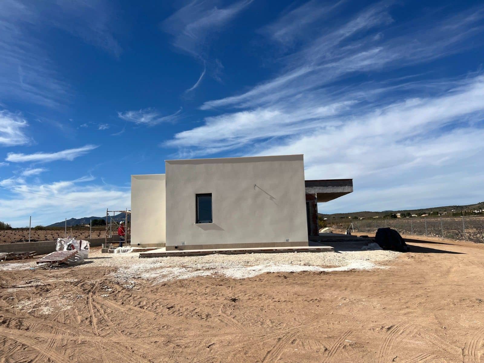 3 bedroom Villa for sale in Pinoso with pool - € 350,000 (Ref: 8894426)