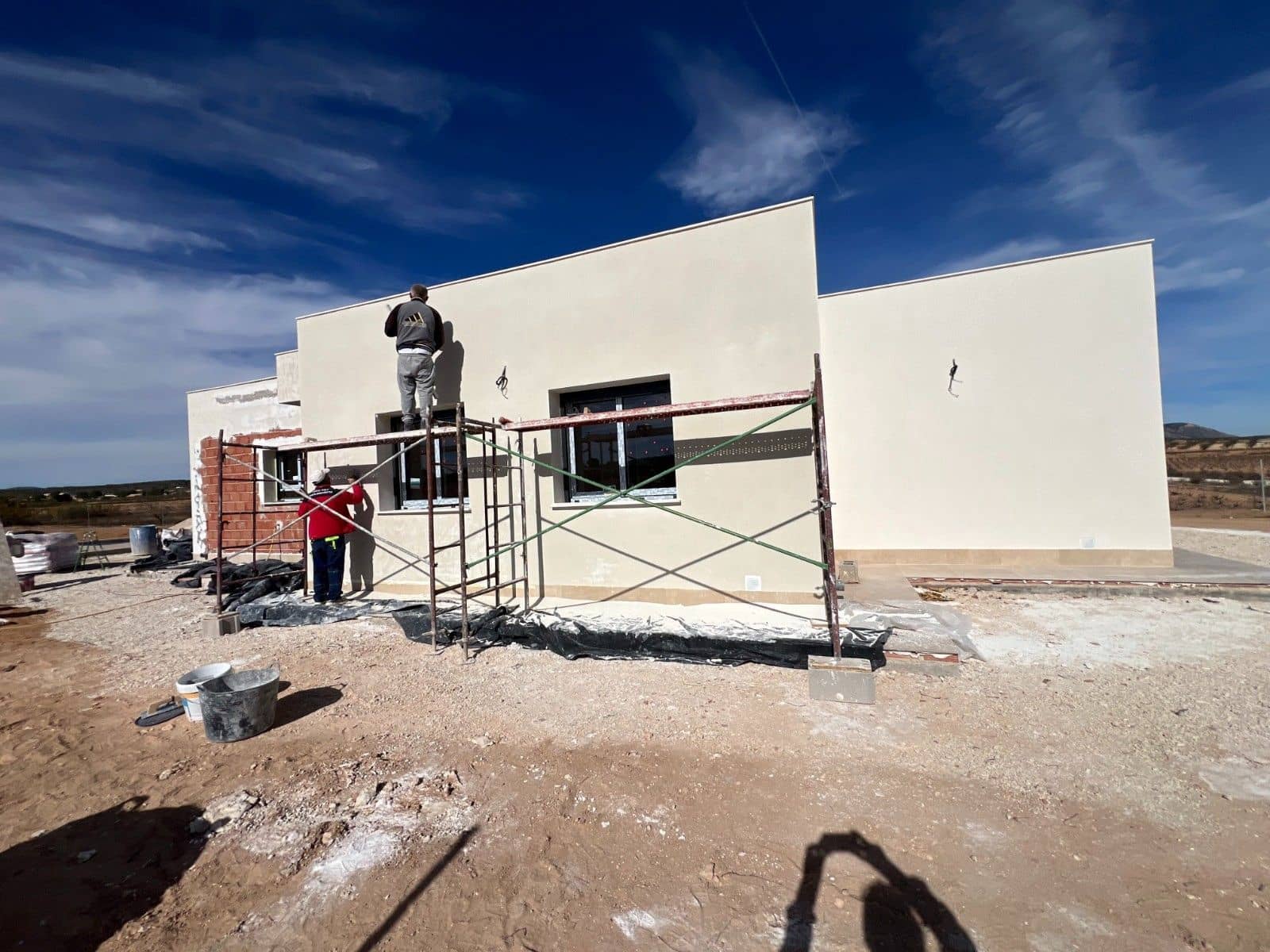 3 bedroom Villa for sale in Pinoso with pool - € 350,000 (Ref: 8894426)